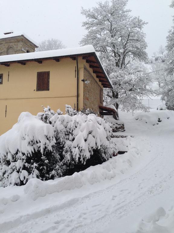 Вилла Agriturismo Il Passeggere Bruscoli Экстерьер фото